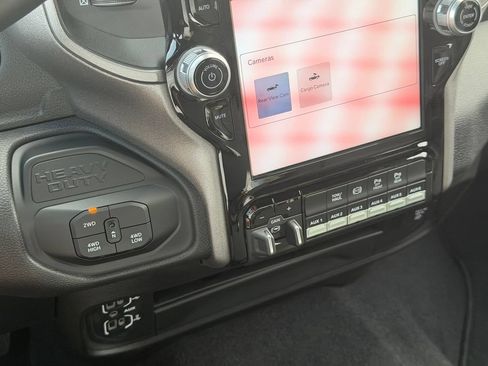 New 2026 RAM 3500 Tradesman AWD/4WD image 17