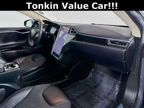 Used 2016 Tesla Model S 70D image 27