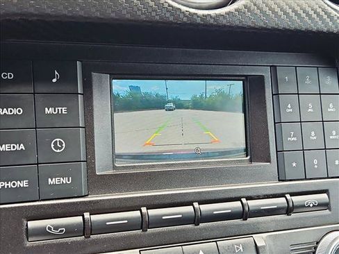 Used 2018 Ford Mustang Coupe RWD image 13