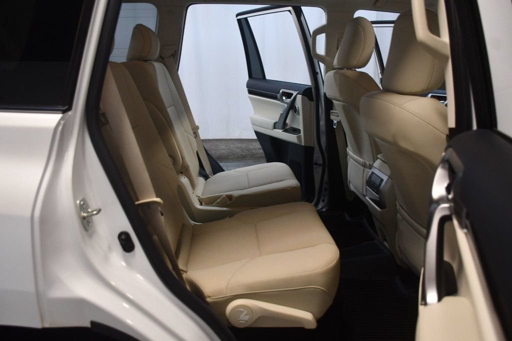Used 2023 Lexus GX 460 Premium AWD/4WD image 36