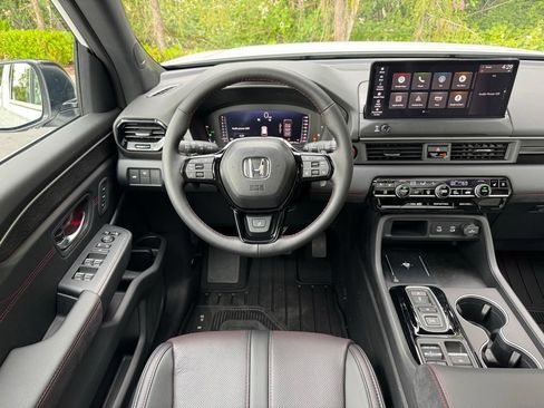 New 2026 Honda Pilot Black Edition image 19