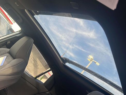 New 2026 Toyota C-HR image 30