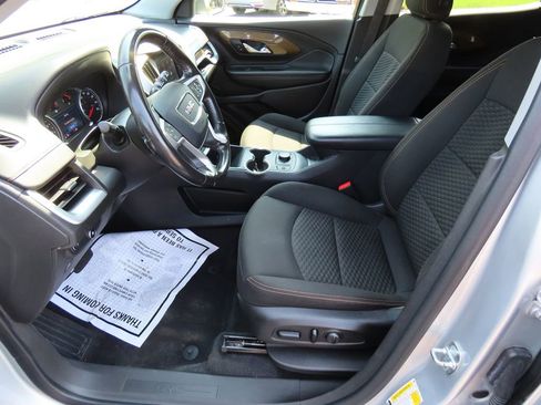 Used 2020 GMC Terrain SLE w/ Driver Convenience Package image 45
