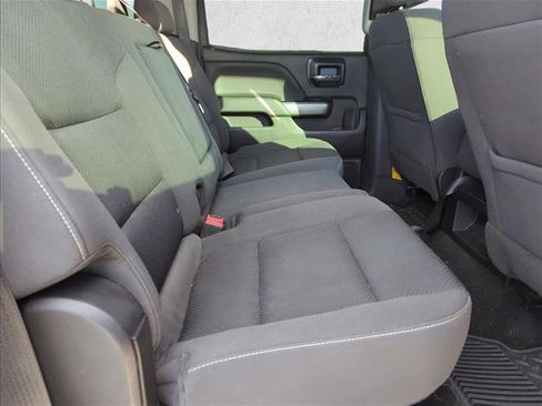 Used 2018 Chevrolet Silverado 1500 LT image 25