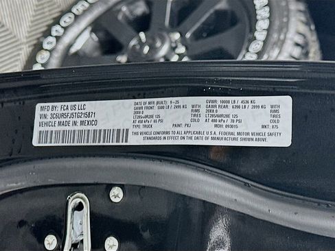 New 2026 RAM 2500 Laramie w/ Night Edition image 18