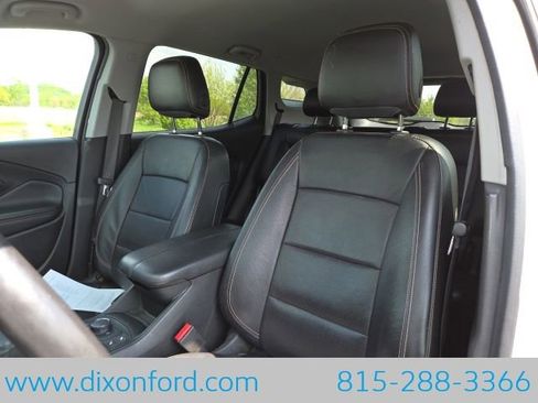 Used 2018 GMC Terrain SLT w/ Preferred Package FWD image 9
