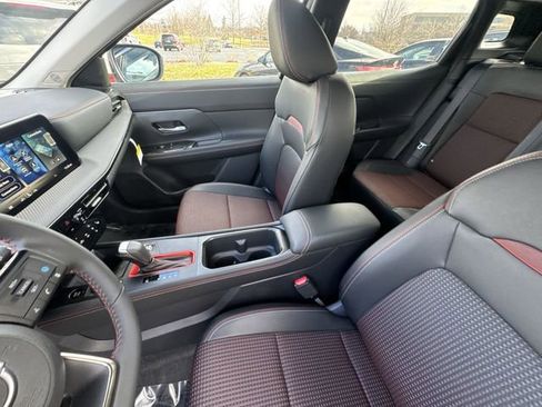 New 2026 Nissan Kicks SR w/ Cold Weather Package image 20