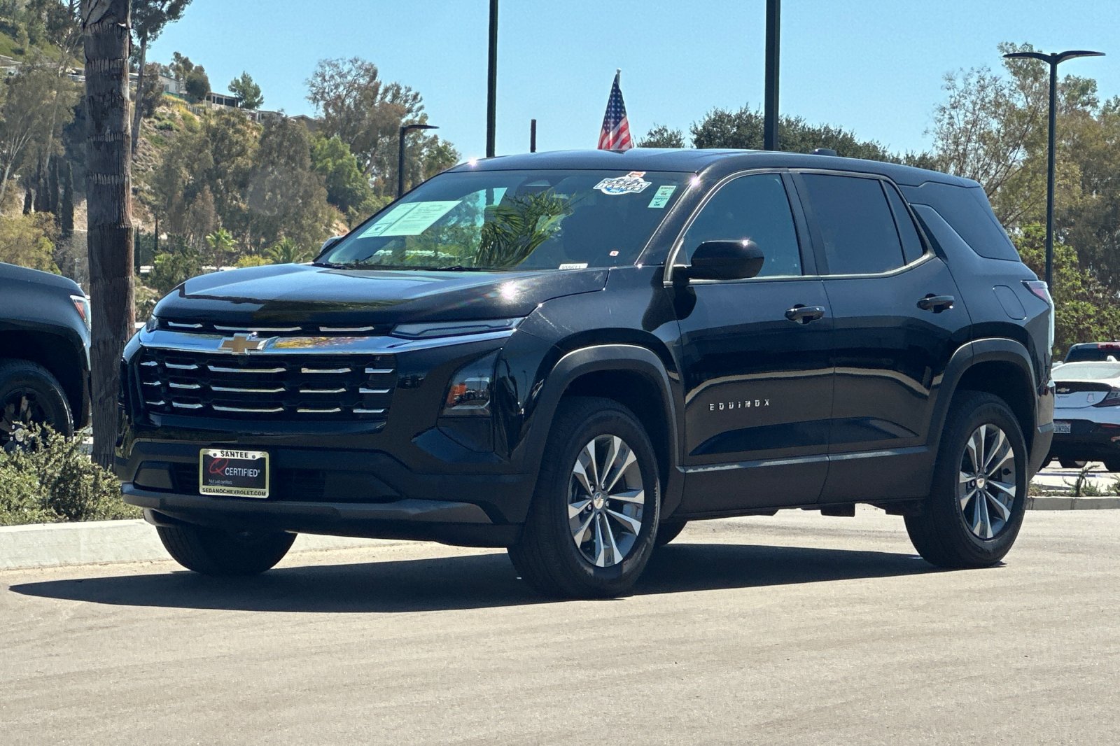 Used 2026 Chevrolet Equinox LT w/ Convenience Package II FWD image 8