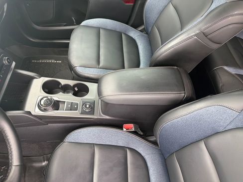 Used 2025 Ford Bronco Sport Outer Banks w/ Outer Banks Tech Package+ AWD/4WD image 27