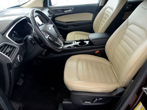 Used 2018 Ford Edge SEL AWD/4WD image 15