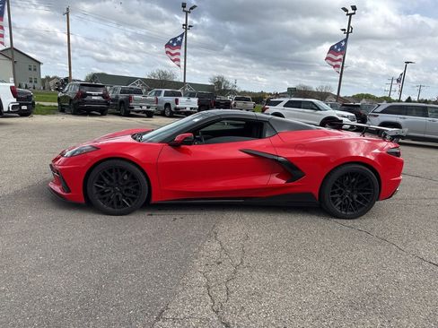 Used 2022 Chevrolet Corvette Stingray Preferred Conv w/ Z51 Performance Package RWD image 5