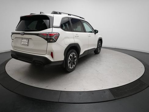 Certified 2026 Subaru Forester Premium AWD/4WD image 35