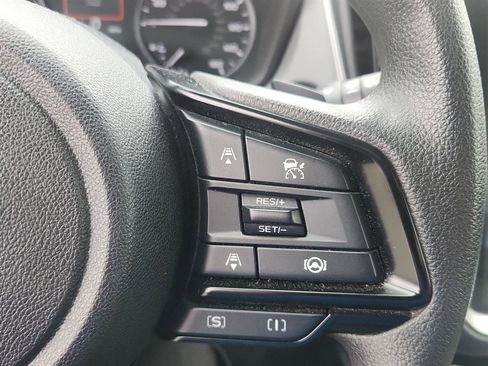 Used 2024 Subaru Crosstrek 2.0i Premium image 16