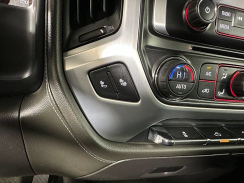 Used 2015 GMC Sierra 1500 SLE w/ SLE Value Package AWD/4WD image 18