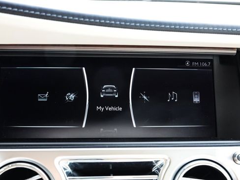 Used 2019 Rolls-Royce Dawn image 53