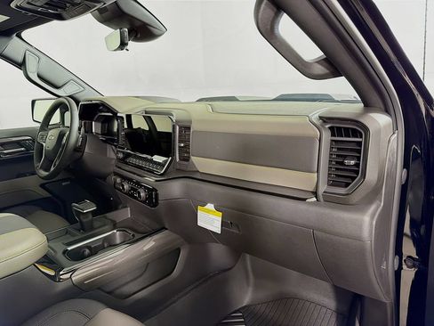 New 2026 Chevrolet Silverado 1500 ZR2 w/ ZR2 Bison Edition AWD/4WD image 26