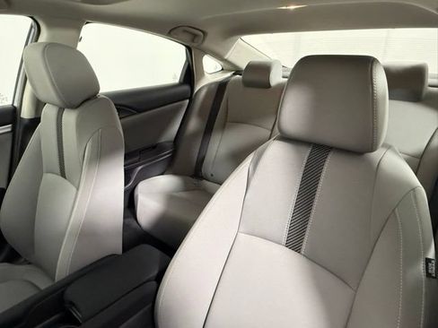 Used 2018 Honda Civic EX image 32