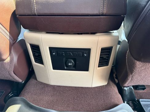 Used 2016 RAM 1500 Laramie Longhorn w/ Convenience Group AWD/4WD image 23