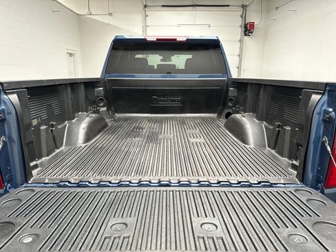 Used 2025 Chevrolet Silverado 2500 LT w/ Convenience Package AWD/4WD image 16