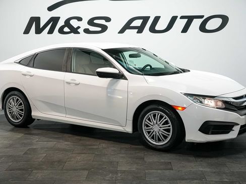 Used 2018 Honda Civic LX image 7