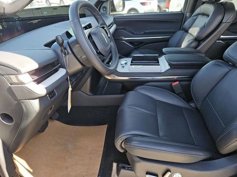 New 2025 Lincoln Navigator Reserve w/ Jet Appearance Package image 24