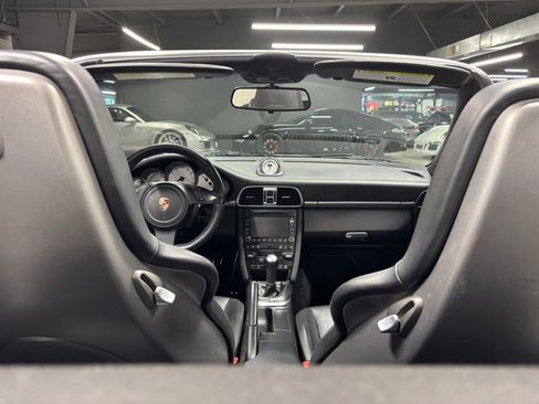 Used 2011 Porsche 911 Carrera S RWD image 4