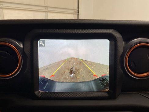 Used 2022 Jeep Gladiator Mojave w/ Trailer Tow Package image 26