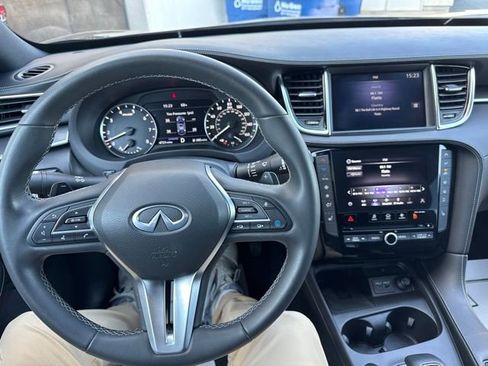 Used 2025 INFINITI QX55 Luxe w/ Cargo Package AWD/4WD image 3