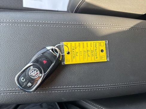 Used 2023 Buick Encore GX Select image 7