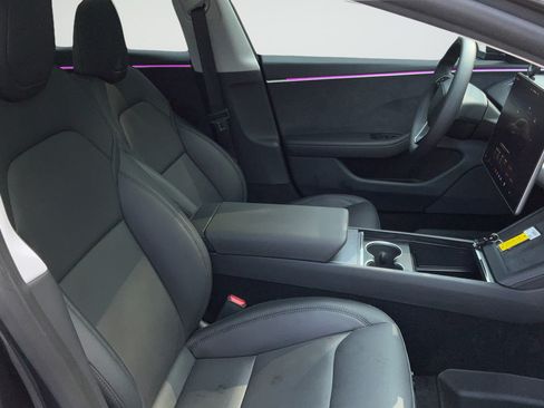 Used 2025 Tesla Model 3 Long Range AWD/4WD image 19