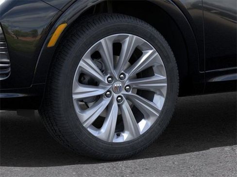 New 2025 Buick Envista Avenir image 9