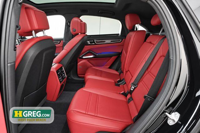 Used 2023 Porsche Cayenne Turbo w/ Premium Package Plus (PI3) AWD/4WD image 13