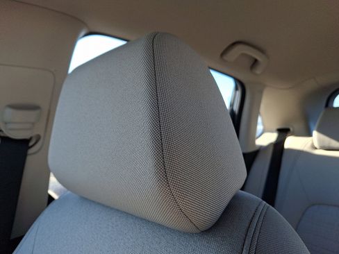 Used 2024 Honda HR-V LX image 13