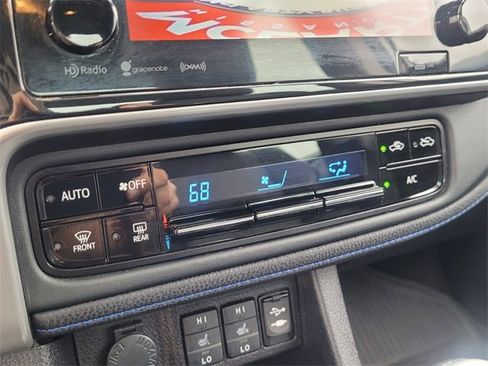 Used 2019 Toyota Corolla XSE image 22