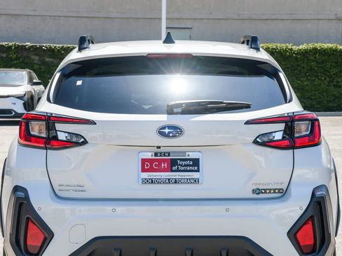 Used 2025 Subaru Crosstrek 2.5i Limited w/ Crosstrek Mirror Package AWD/4WD image 8