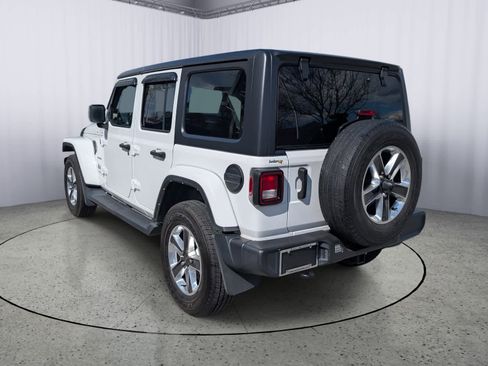 Used 2021 Jeep Wrangler Unlimited Sahara image 5