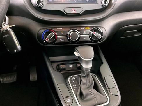 Certified 2024 Kia Soul LX FWD image 8
