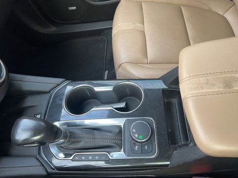 Used 2020 Chevrolet Blazer Premier w/ Driver Confidence II Package image 44