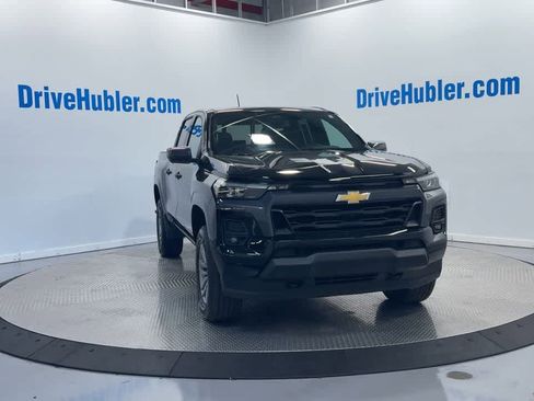 Used 2024 Chevrolet Colorado LT w/ LT Convenience Package III image 6