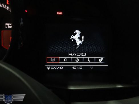 Used 2018 Ferrari 488 GTB RWD image 33
