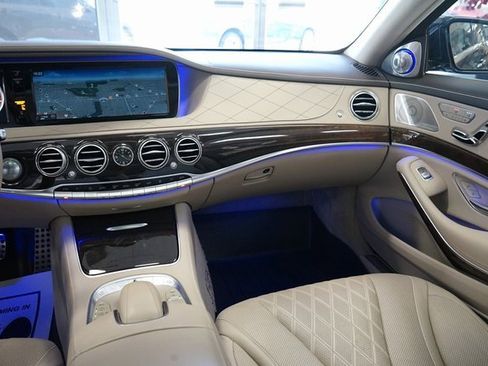 Used 2014 Mercedes-Benz S 550 Sedan image 14
