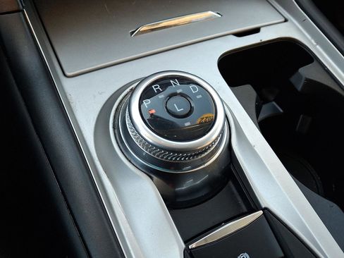 Used 2022 Ford Explorer XLT w/ Class IV Trailer Tow Package image 15