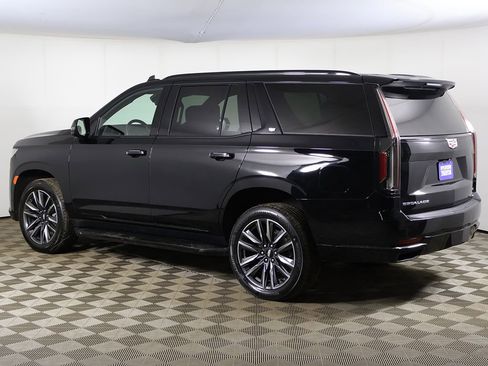 Used 2023 Cadillac Escalade Sport AWD/4WD image 15