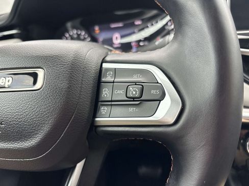 Certified 2022 Jeep Compass Limited AWD/4WD image 23
