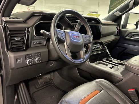 Used 2024 GMC Sierra 2500 AT4 w/ AT4 Premium Plus Package image 27