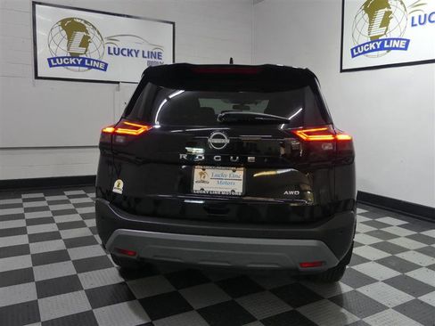 Used 2023 Nissan Rogue S AWD/4WD image 8