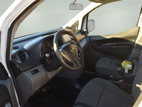 Used 2020 Nissan NV200 S w/ Back Door Glass Package image 8