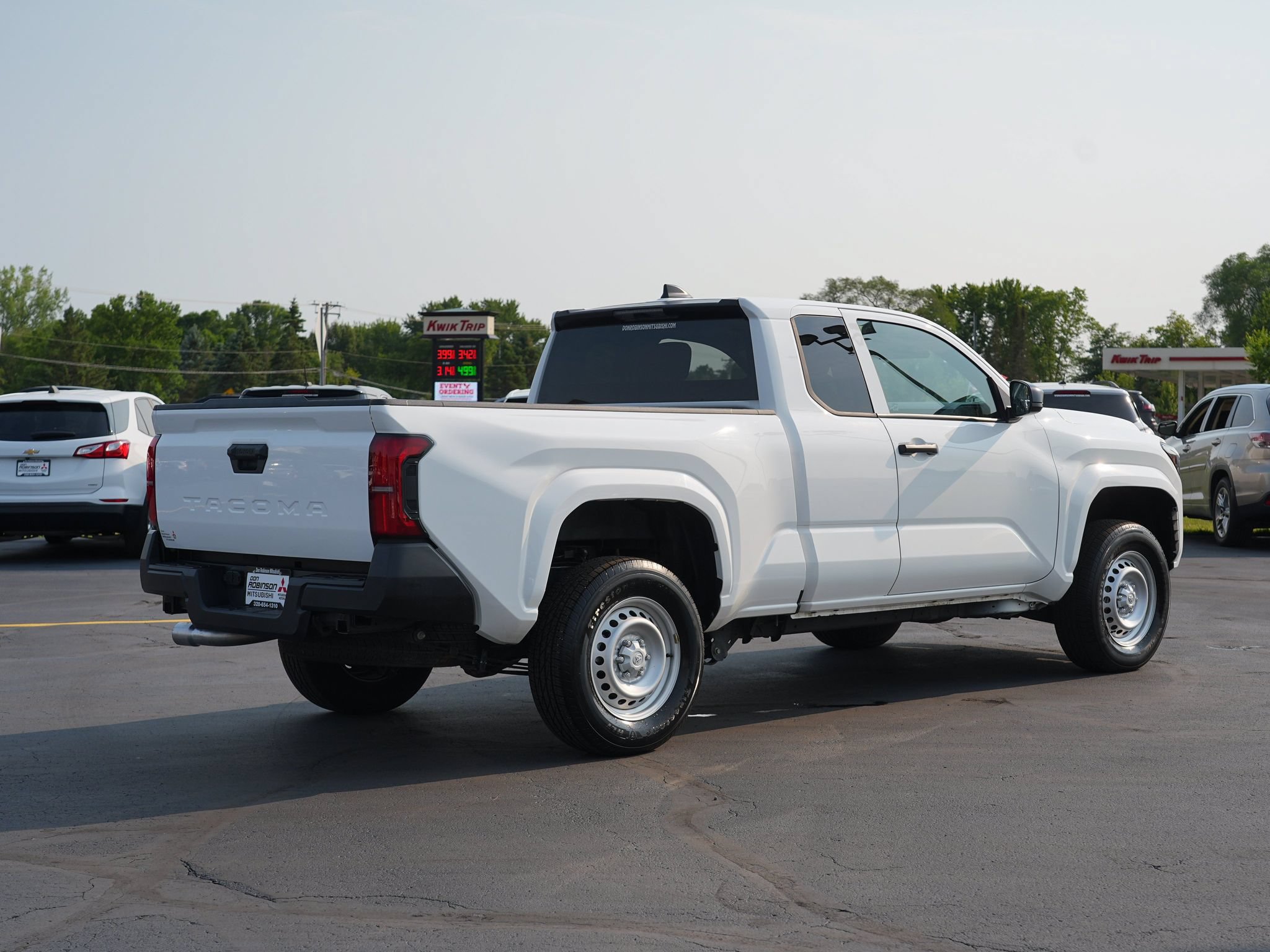 Used 2025 Toyota Tacoma SR RWD image 3