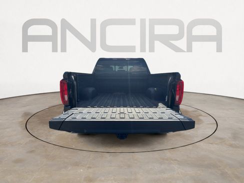 Used 2022 GMC Sierra 1500 SLT image 12