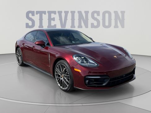Used 2023 Porsche Panamera 4 Platinum Edition AWD/4WD image 7